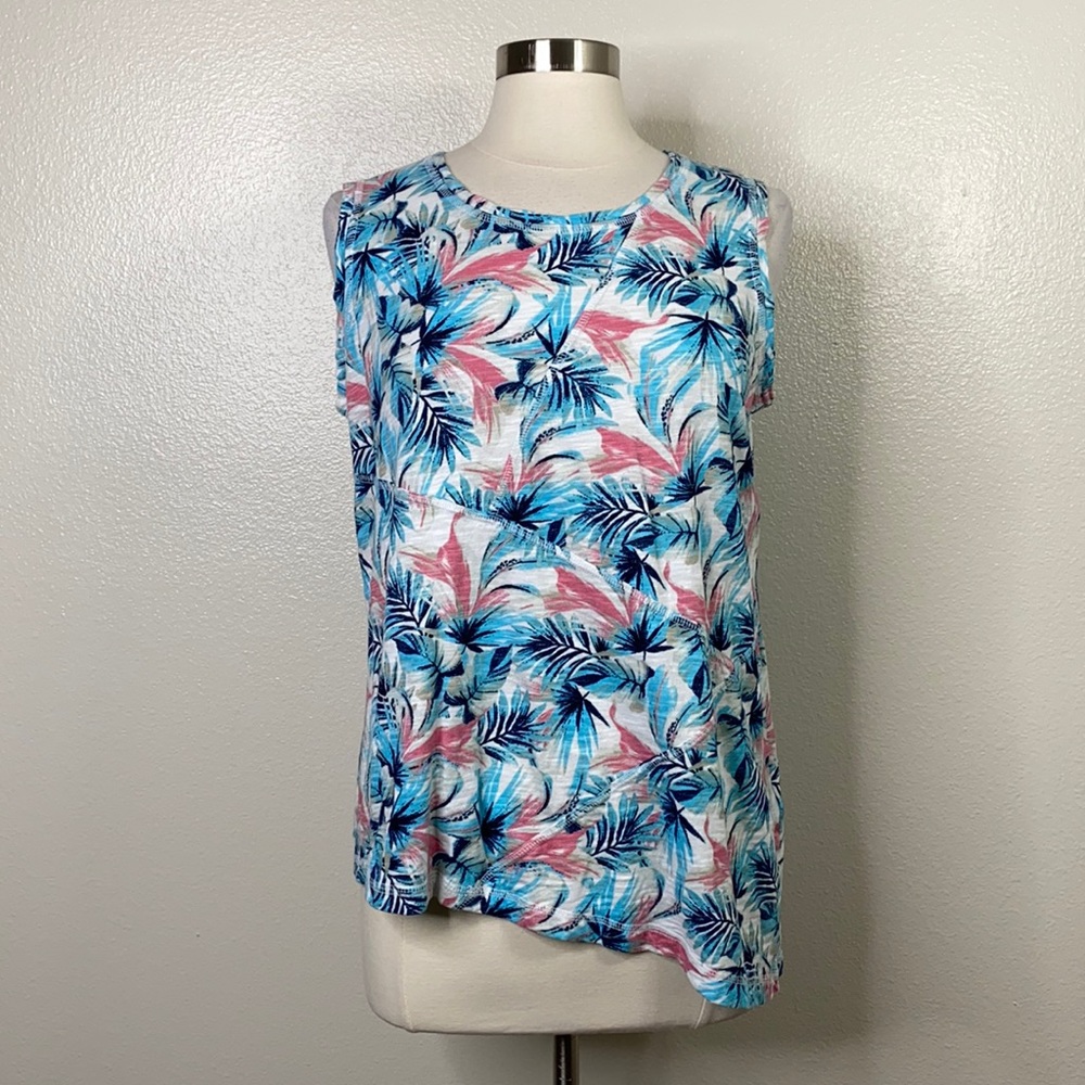 Chico’s Weekends Tropical Leaf Floral Print Top